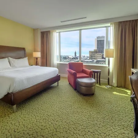 The Hilton Garden Inn Buffalo-Downtown Exterior photo